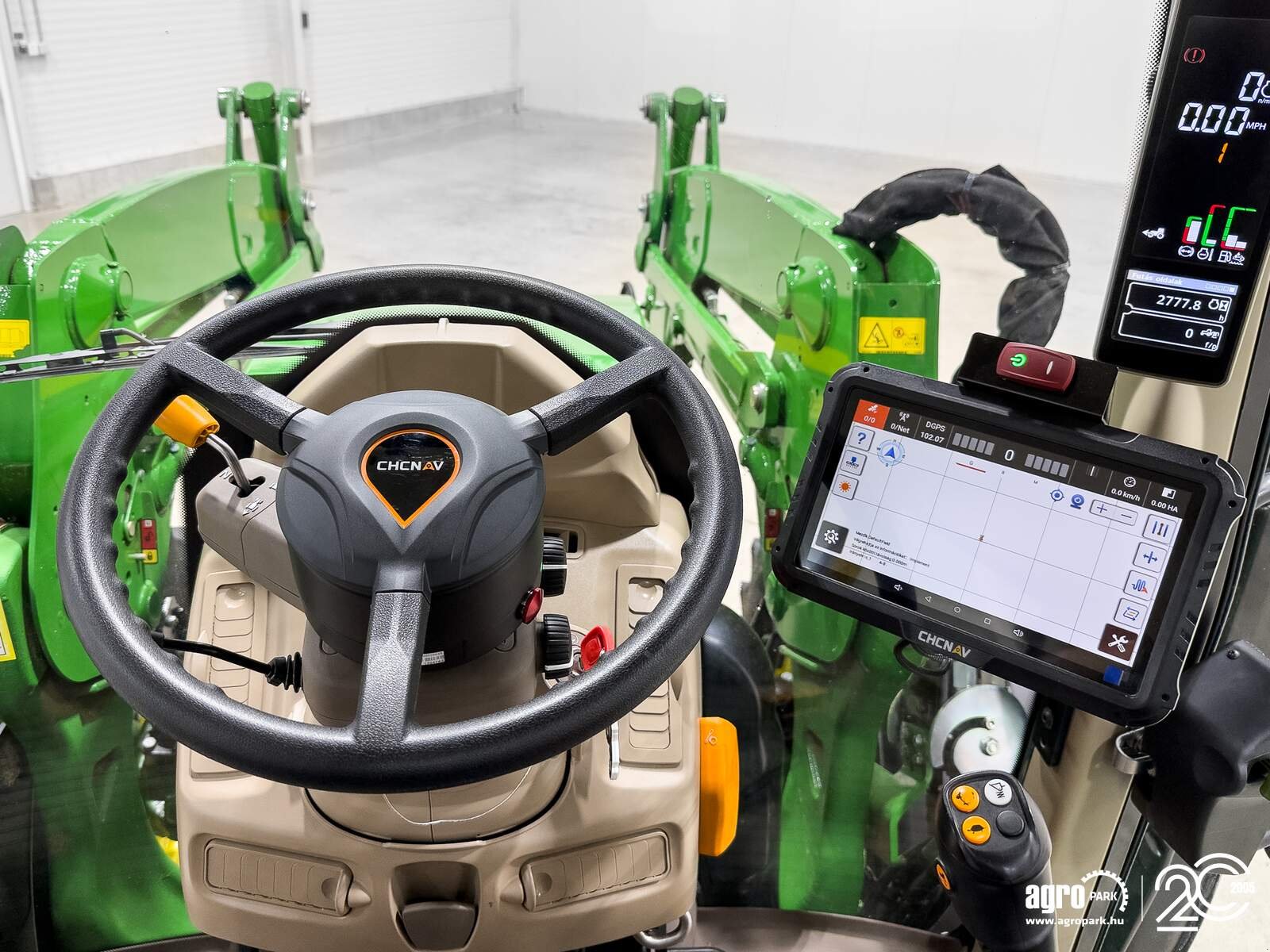 Traktor of the type John Deere 6120M, Gebrauchtmaschine in Csengele (Picture 29)