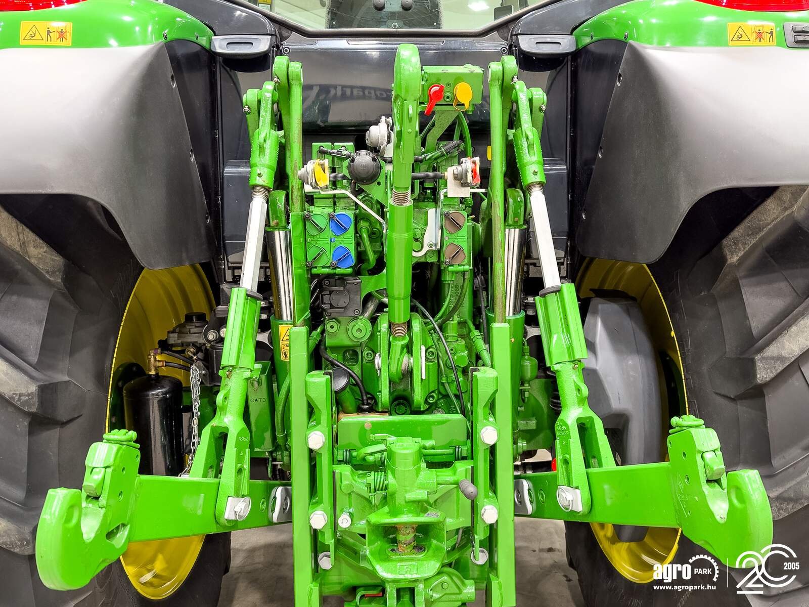 Traktor типа John Deere 6120M, Gebrauchtmaschine в Csengele (Фотография 7)