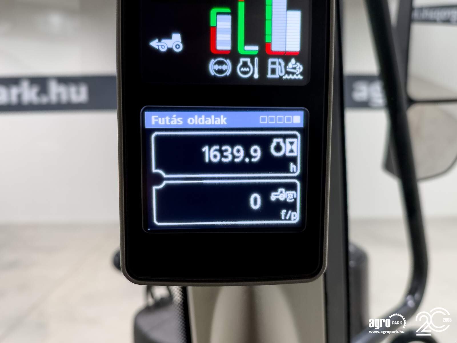 Traktor типа John Deere 6120M, Gebrauchtmaschine в Csengele (Фотография 10)