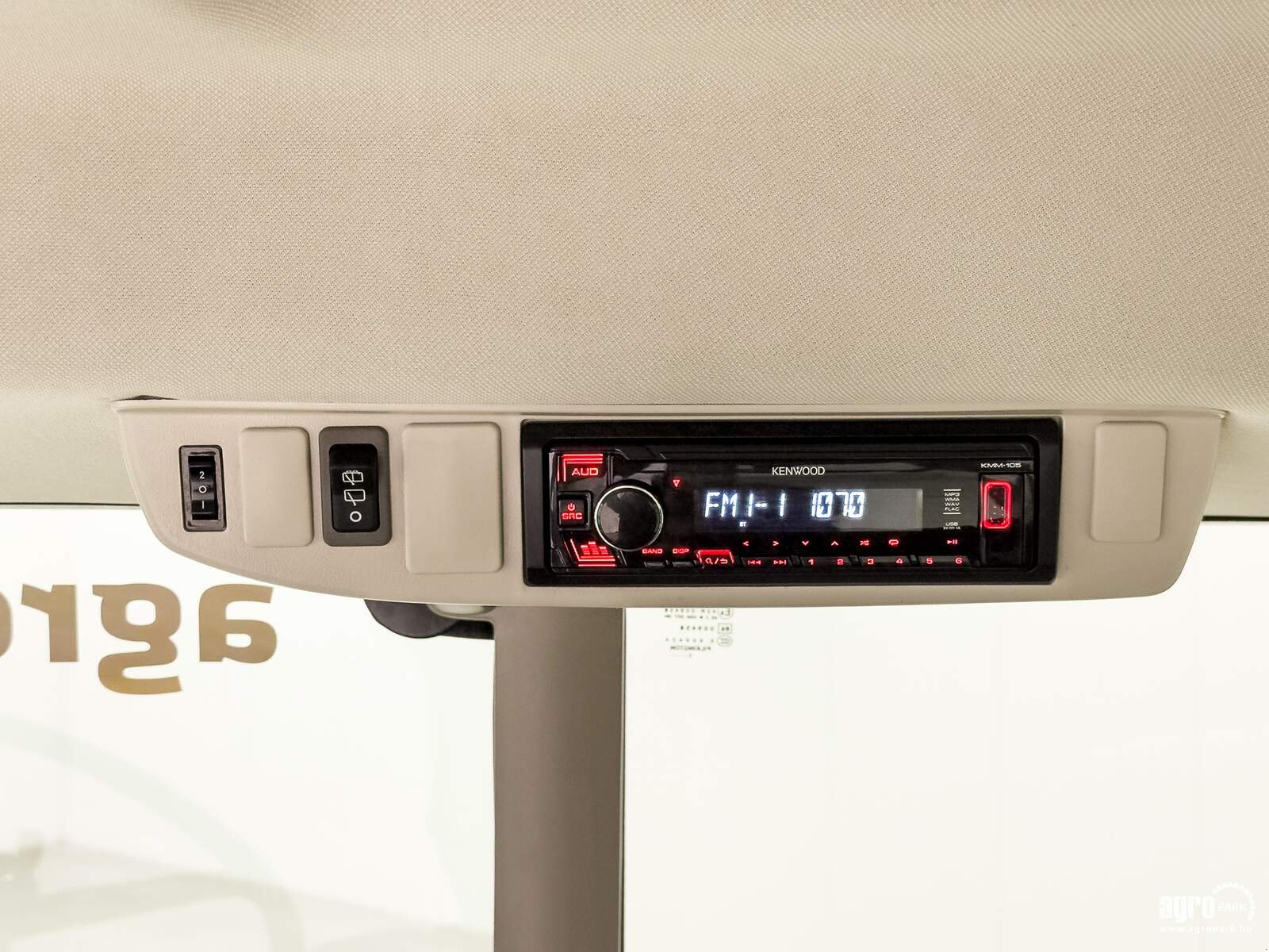 Traktor tip John Deere 6120M, Gebrauchtmaschine in Csengele (Poză 23)