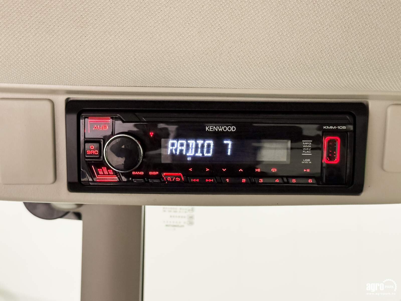 Traktor tip John Deere 6120M, Gebrauchtmaschine in Csengele (Poză 24)