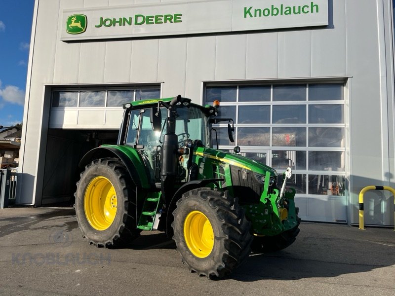 Traktor des Typs John Deere 6120M, Gebrauchtmaschine in Immendingen