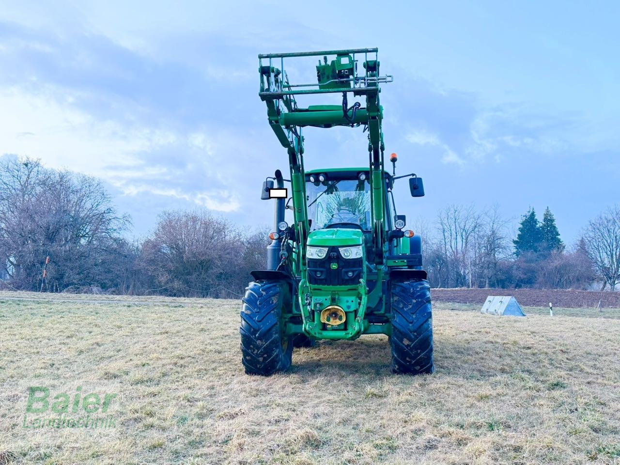 Traktor del tipo John Deere 6120M, Gebrauchtmaschine en OBERNDORF-HOCHMOESSINGEN (Imagen 4)