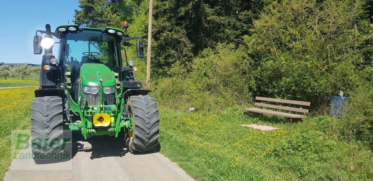 Traktor типа John Deere 6120M, Gebrauchtmaschine в OBERNDORF-HOCHMOESSINGEN (Фотография 4)