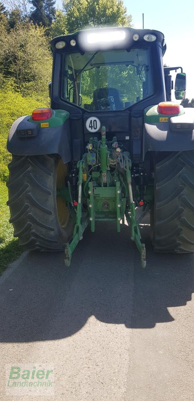 Traktor типа John Deere 6120M, Gebrauchtmaschine в OBERNDORF-HOCHMOESSINGEN (Фотография 7)