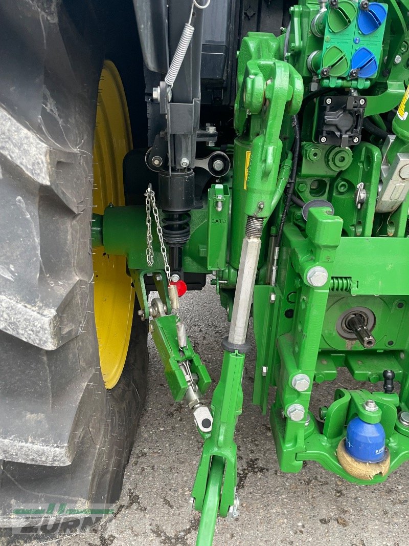 Traktor van het type John Deere 6120M, Gebrauchtmaschine in Merklingen (Foto 11)