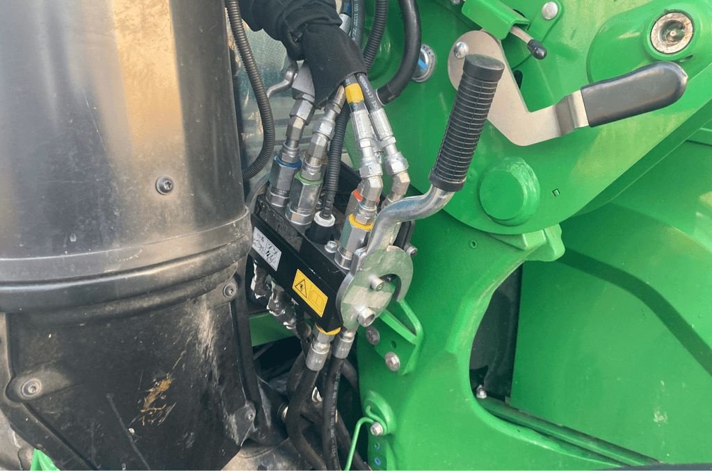 Traktor typu John Deere 6120M, Gebrauchtmaschine v azerailles (Obrázek 9)