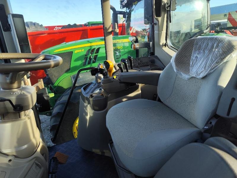 Traktor tip John Deere 6120M, Gebrauchtmaschine in MONTIGNY LE ROI (Poză 6)