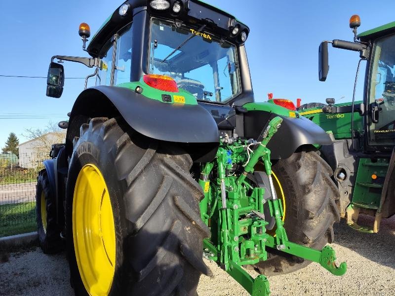 Traktor tip John Deere 6120M, Gebrauchtmaschine in MONTIGNY LE ROI (Poză 4)