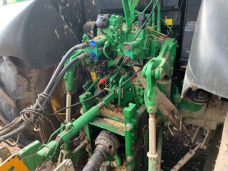Traktor του τύπου John Deere 6120M, Gebrauchtmaschine σε SAINT GENEST D'AMBIERE (Φωτογραφία 6)