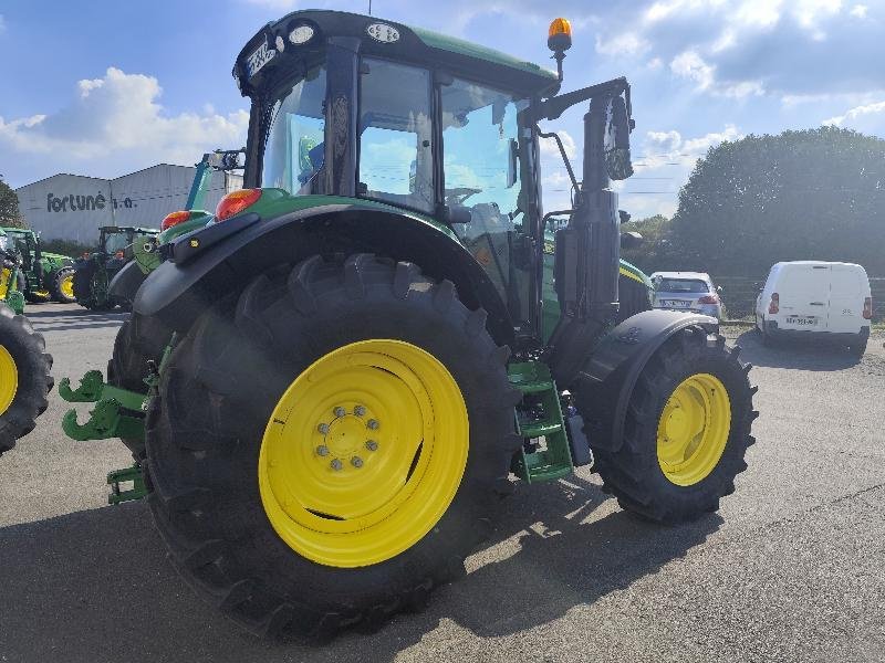 Traktor des Typs John Deere 6120M, Gebrauchtmaschine in SAINT GENEST D'AMBIERE (Bild 4)