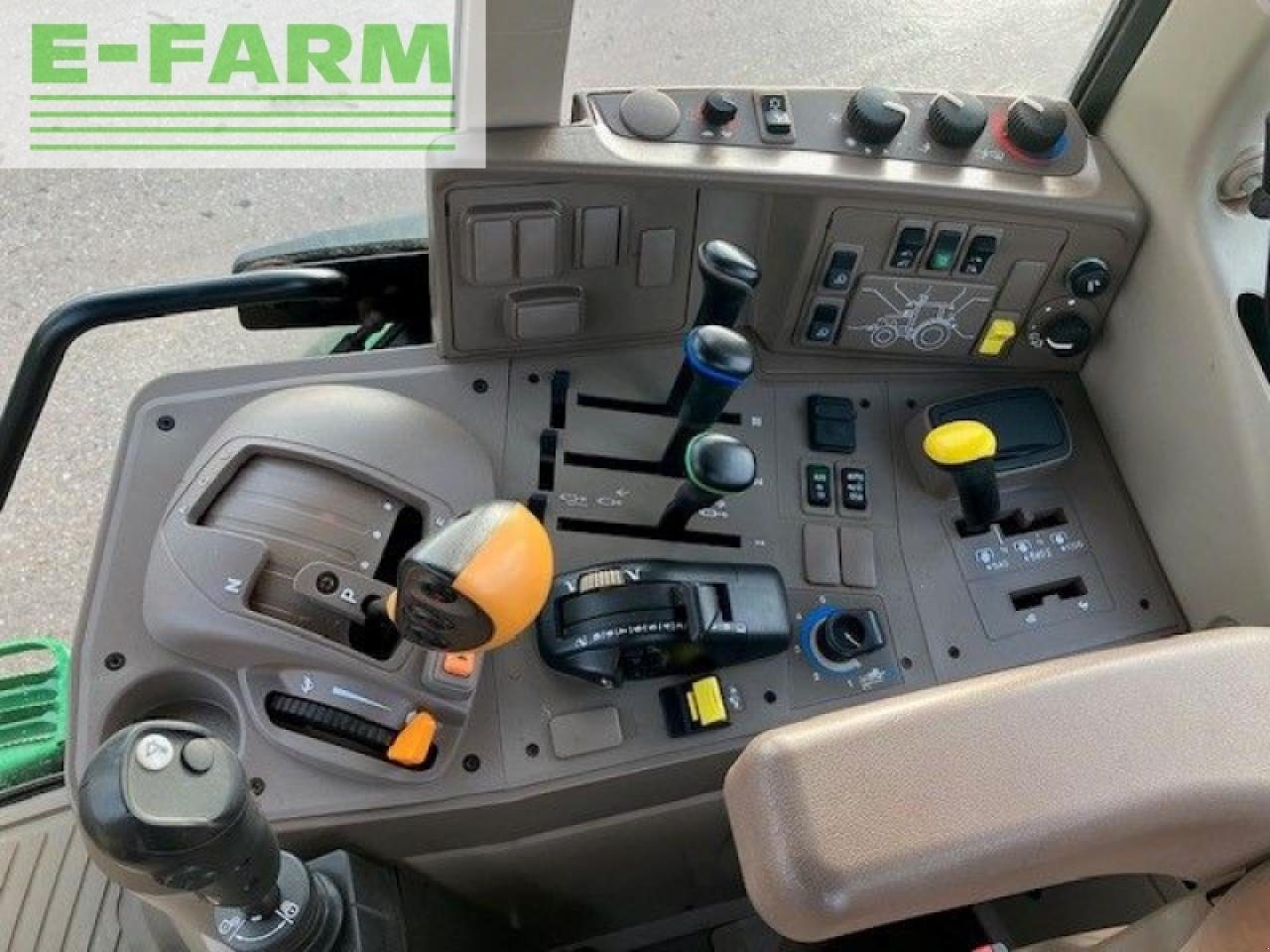 Traktor типа John Deere 6120m, Gebrauchtmaschine в THAME (Фотография 13)