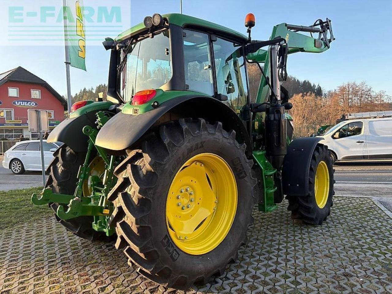 Traktor del tipo John Deere 6120m, Gebrauchtmaschine en GROBELNO (Imagen 7)
