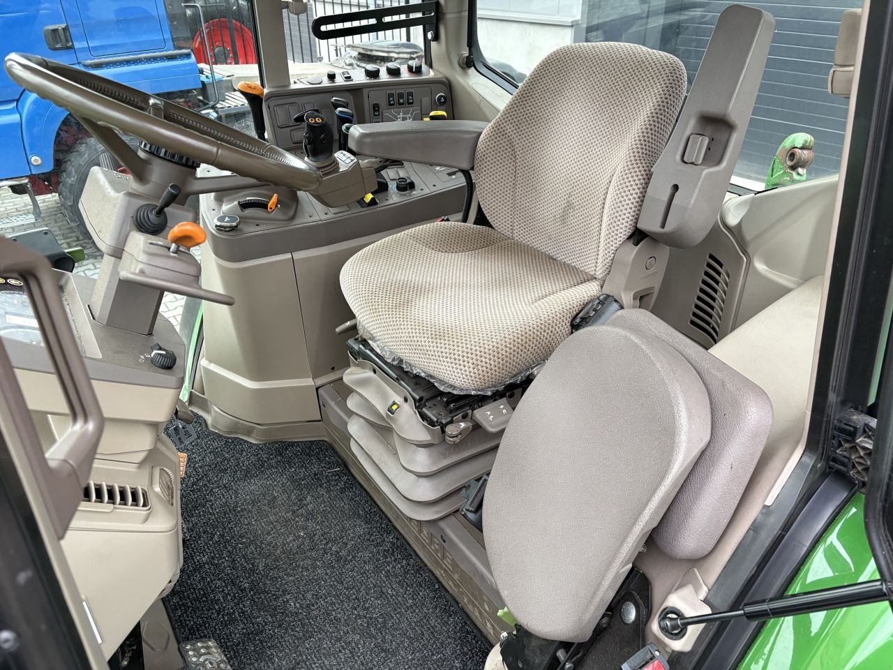 Traktor a típus John Deere 6120M, Gebrauchtmaschine ekkor: Beek en Donk (Kép 9)