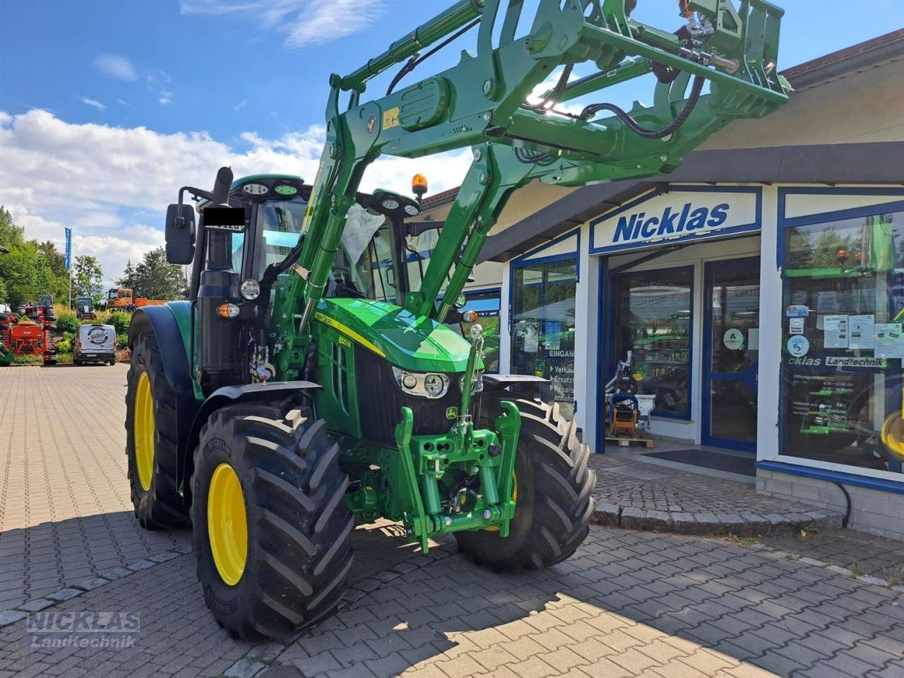 Traktor typu John Deere 6120M, Neumaschine v Schirradorf (Obrázek 1)