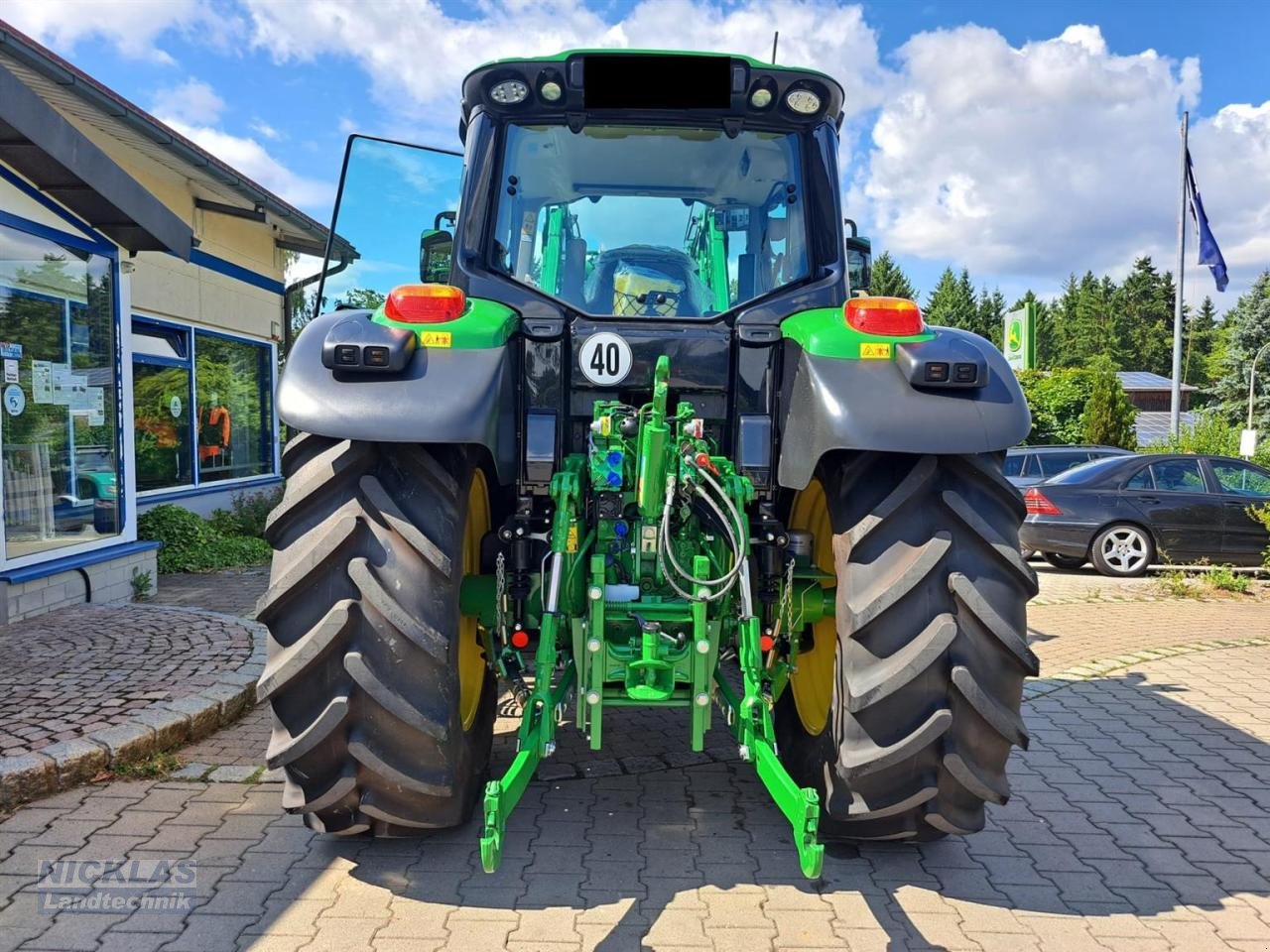Traktor typu John Deere 6120M, Neumaschine v Schirradorf (Obrázek 3)