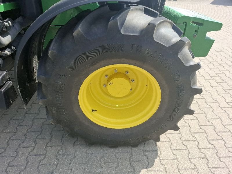 Traktor типа John Deere 6120M, Gebrauchtmaschine в Mrągowo (Фотография 10)