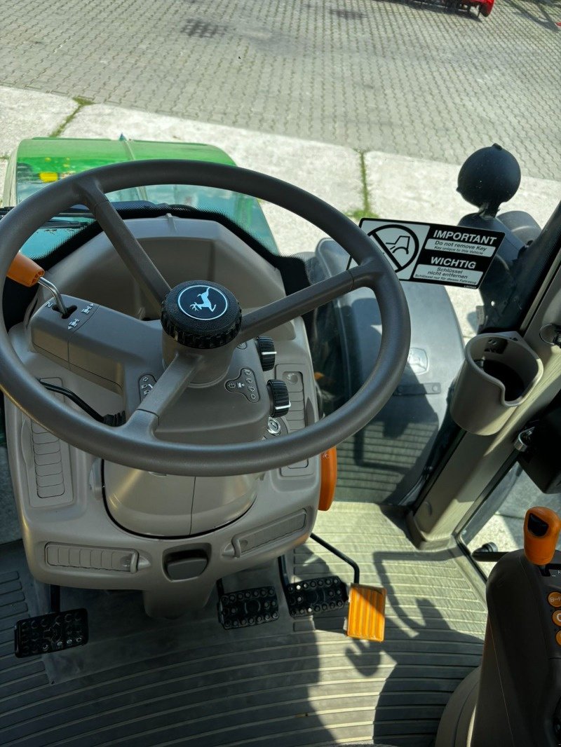 Traktor типа John Deere 6120M, Gebrauchtmaschine в Mrągowo (Фотография 19)