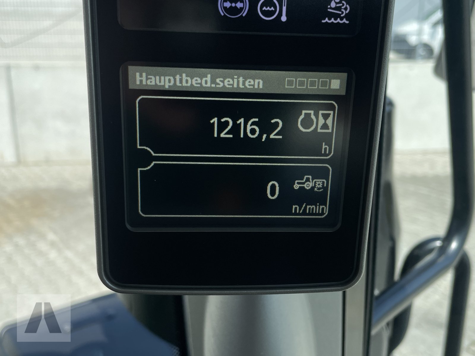 Traktor типа John Deere 6120M, Gebrauchtmaschine в Eggenfelden (Фотография 13)