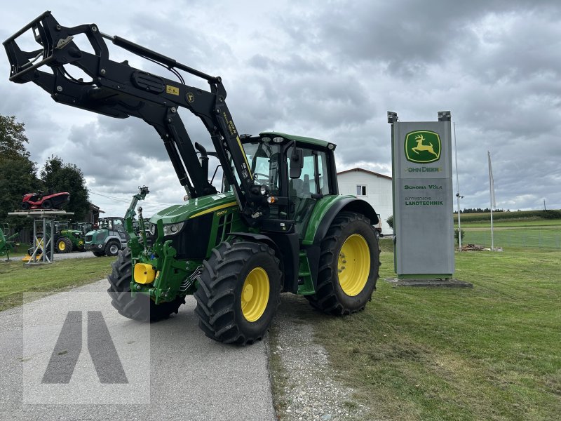 Traktor des Typs John Deere 6120M, Gebrauchtmaschine in Soyen (Bild 1)
