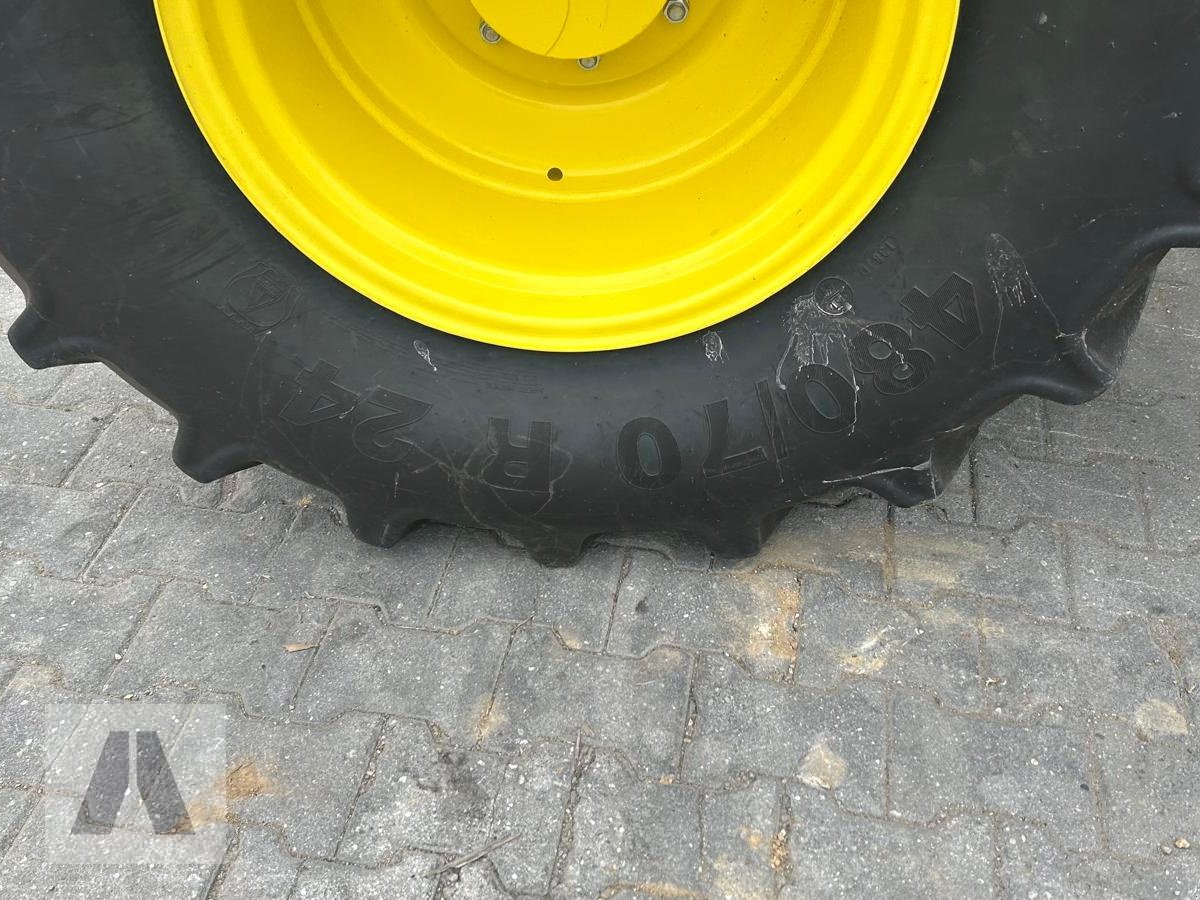 Traktor типа John Deere 6120M, Gebrauchtmaschine в Regensburg (Фотография 11)