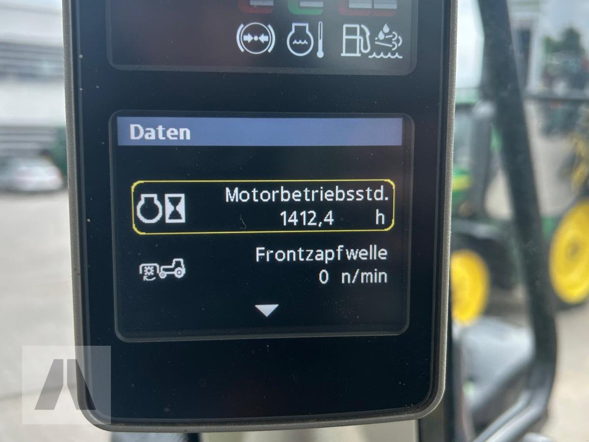 Traktor типа John Deere 6120M, Gebrauchtmaschine в Regensburg (Фотография 13)