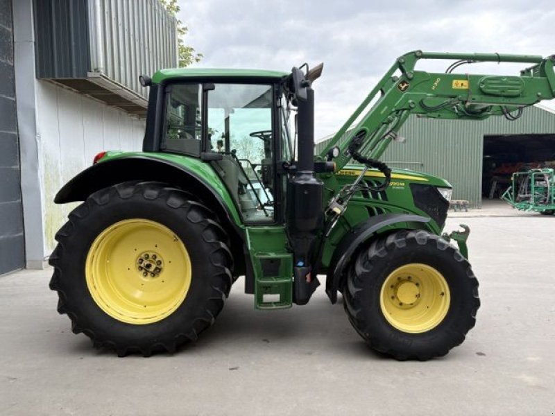 Traktor типа John Deere 6120M, Gebrauchtmaschine в St. - Jacobiparochie (Фотография 5)