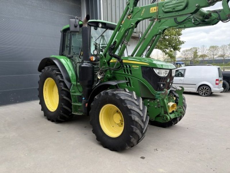 Traktor типа John Deere 6120M, Gebrauchtmaschine в St. - Jacobiparochie (Фотография 4)