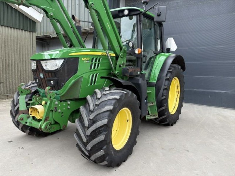 Traktor типа John Deere 6120M, Gebrauchtmaschine в St. - Jacobiparochie (Фотография 2)