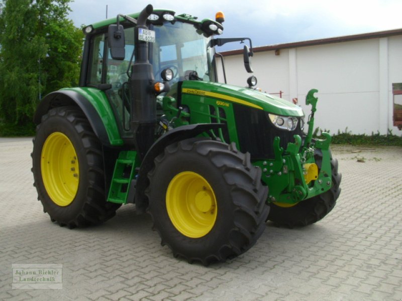 Traktor van het type John Deere 6120M, Gebrauchtmaschine in Unterneukirchen (Foto 1)