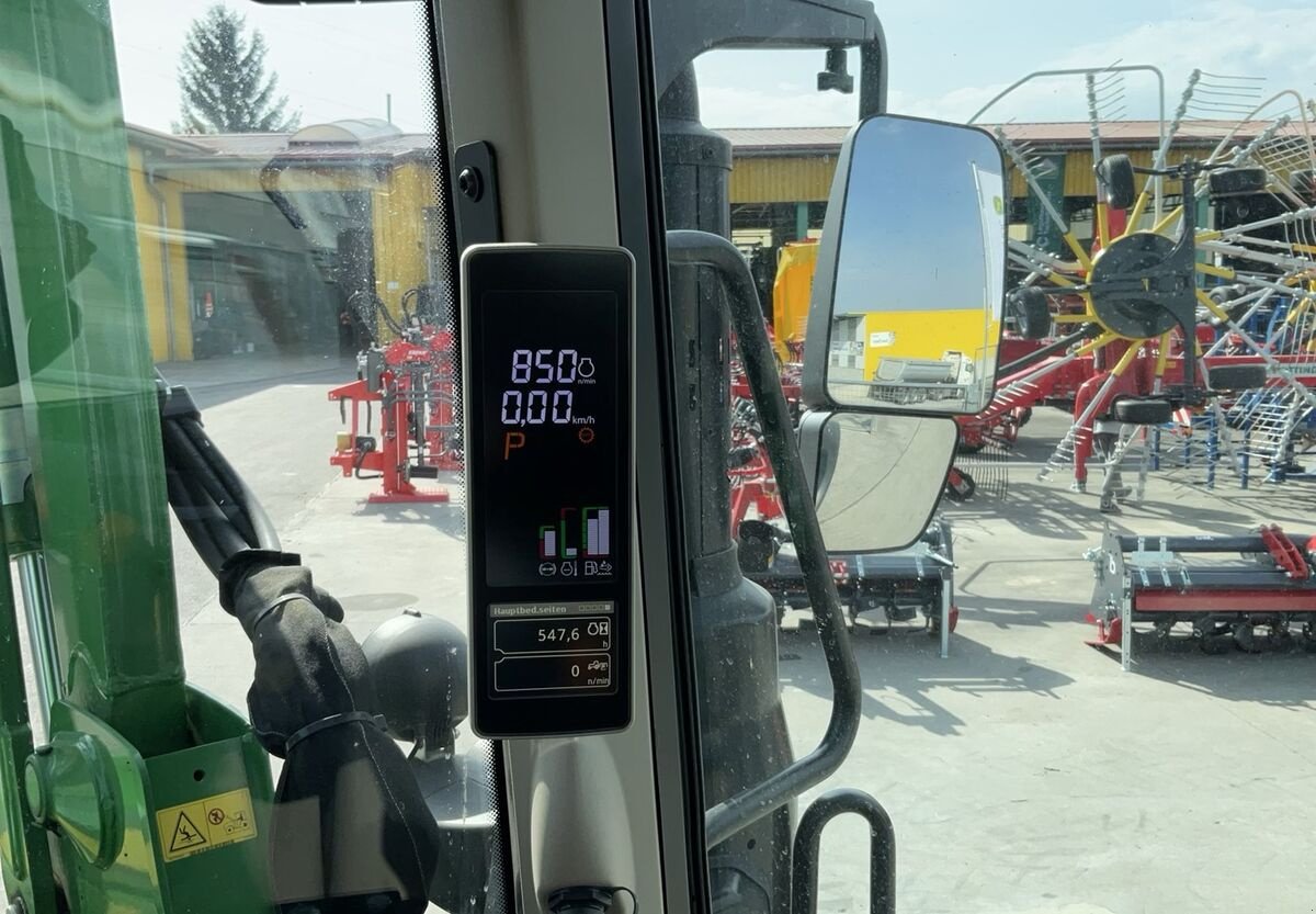 Traktor typu John Deere 6120M, Vorführmaschine v Zwettl (Obrázok 25)