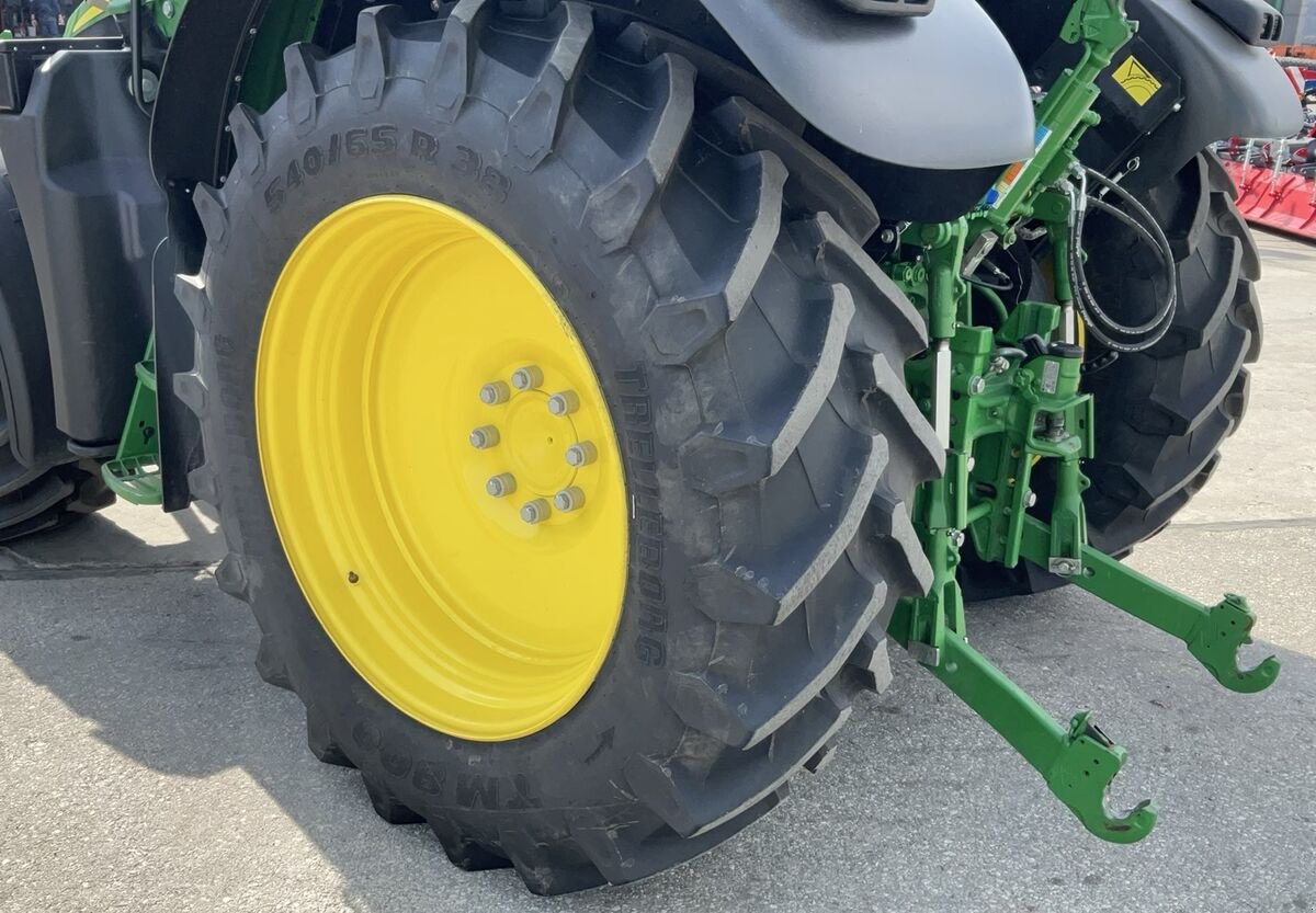 Traktor typu John Deere 6120M, Vorführmaschine v Zwettl (Obrázok 18)