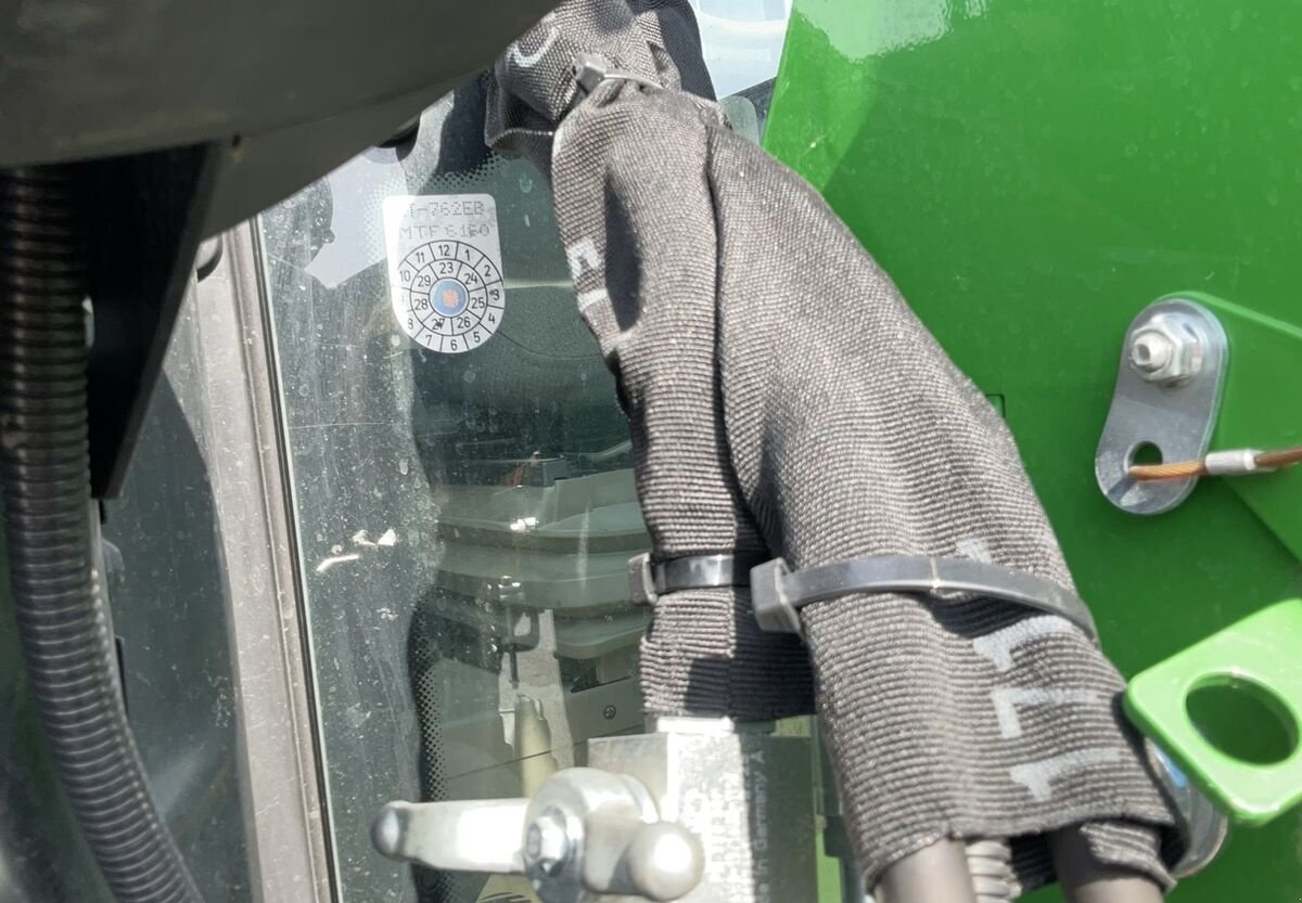 Traktor typu John Deere 6120M, Vorführmaschine v Zwettl (Obrázok 24)