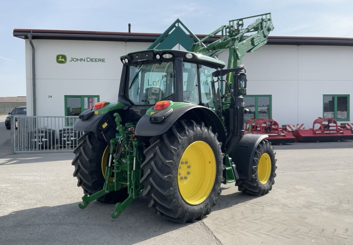 Traktor typu John Deere 6120M, Vorführmaschine v Zwettl (Obrázok 3)