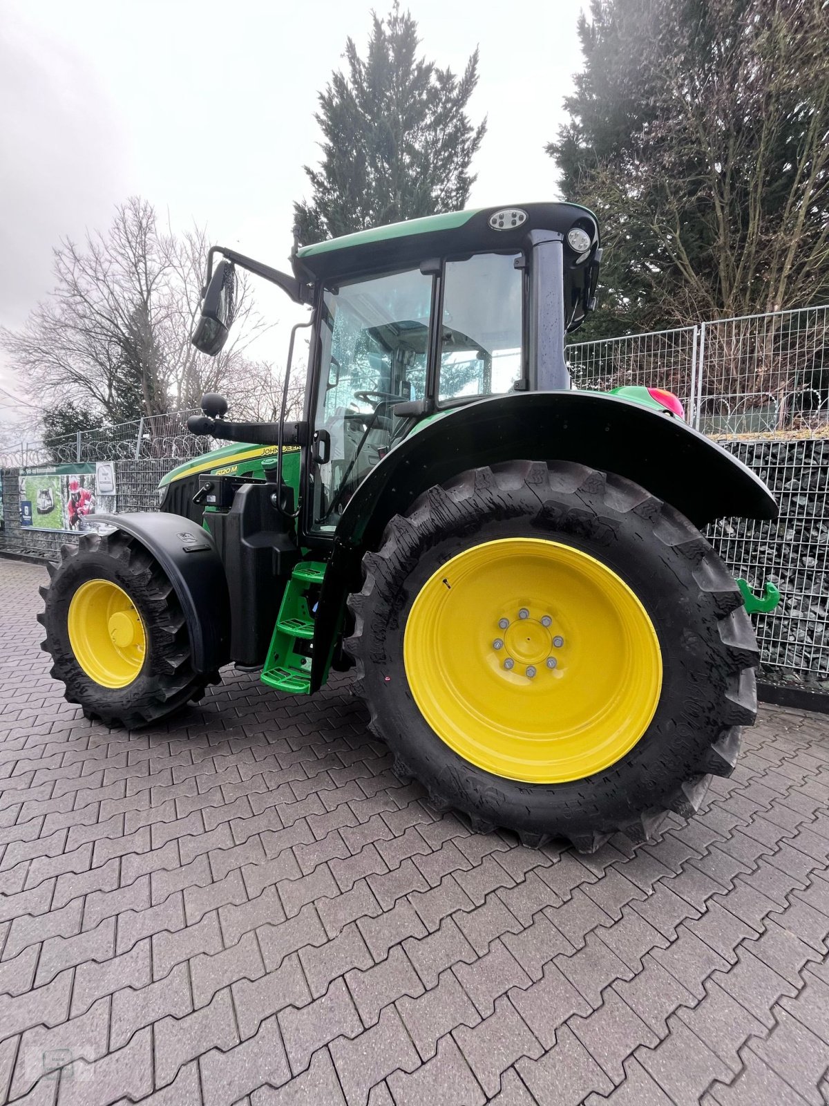Traktor του τύπου John Deere 6120M, Neumaschine σε Gross-Bieberau (Φωτογραφία 3)