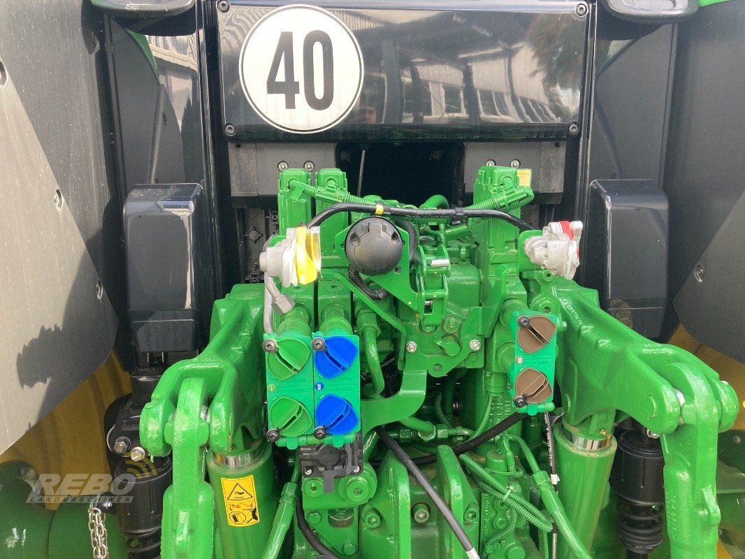 Traktor des Typs John Deere 6120M, Neumaschine in Sörup (Bild 9)