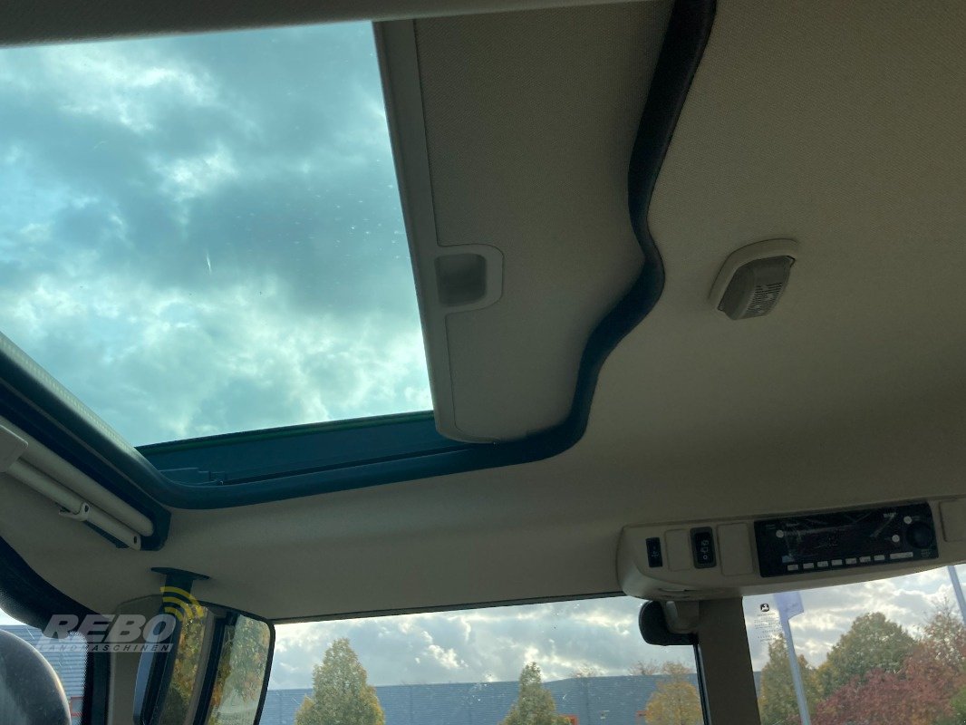 Traktor des Typs John Deere 6120M, Neumaschine in Sörup (Bild 15)