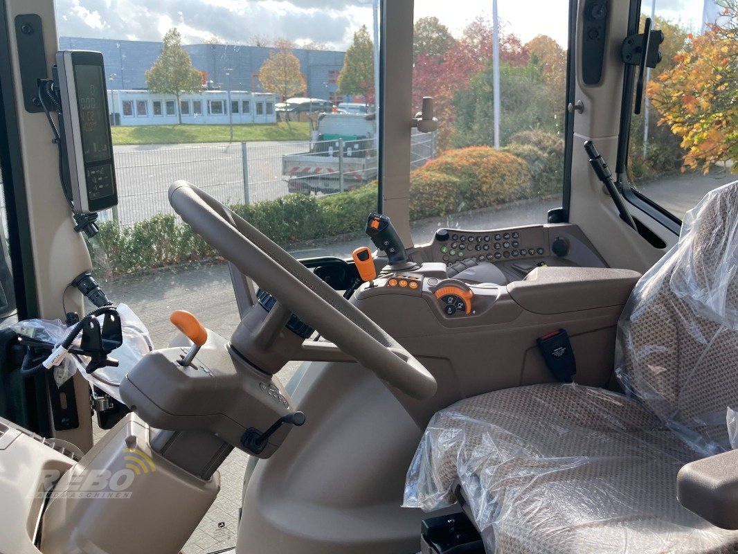 Traktor des Typs John Deere 6120M, Neumaschine in Sörup (Bild 13)