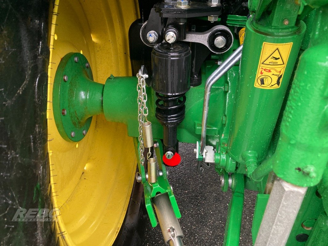 Traktor типа John Deere 6120M, Gebrauchtmaschine в Bordelum (Фотография 17)