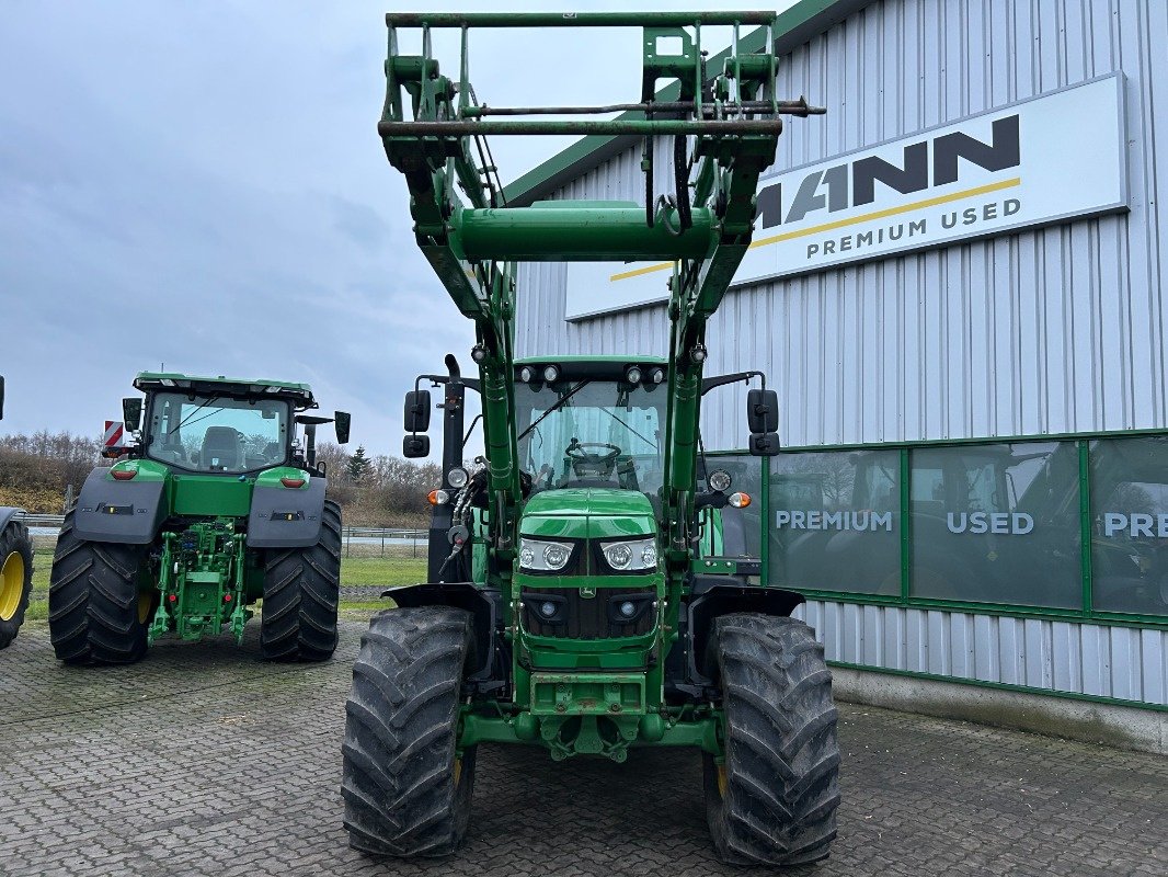 Traktor типа John Deere 6120M, Gebrauchtmaschine в Sittensen (Фотография 5)