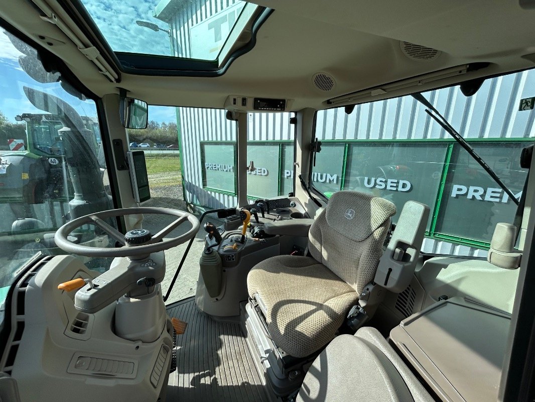 Traktor типа John Deere 6120M, Gebrauchtmaschine в Sittensen (Фотография 8)