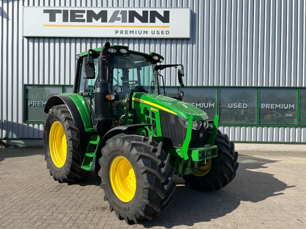 Traktor типа John Deere 6120M, Gebrauchtmaschine в Sittensen (Фотография 2)