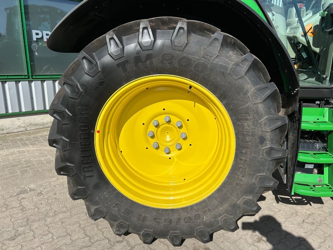 Traktor типа John Deere 6120M, Gebrauchtmaschine в Sittensen (Фотография 16)
