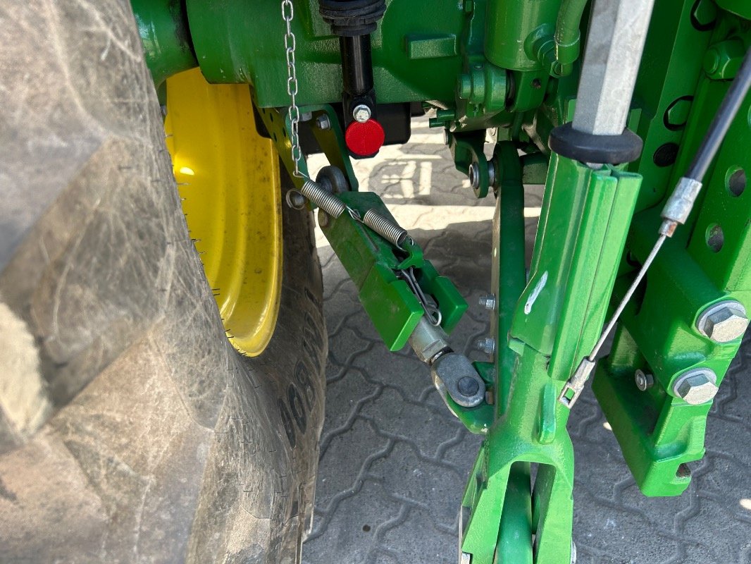 Traktor типа John Deere 6120M, Gebrauchtmaschine в Sittensen (Фотография 20)