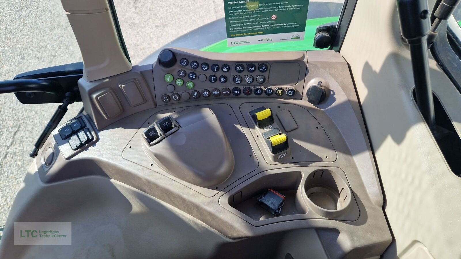 Traktor tip John Deere 6120M, Vorführmaschine in Korneuburg (Poză 23)