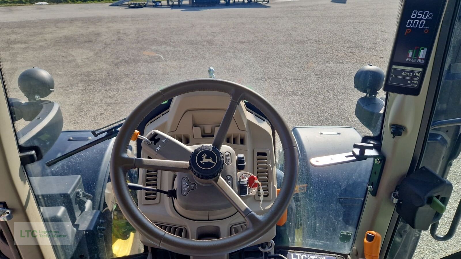 Traktor tip John Deere 6120M, Vorführmaschine in Korneuburg (Poză 11)