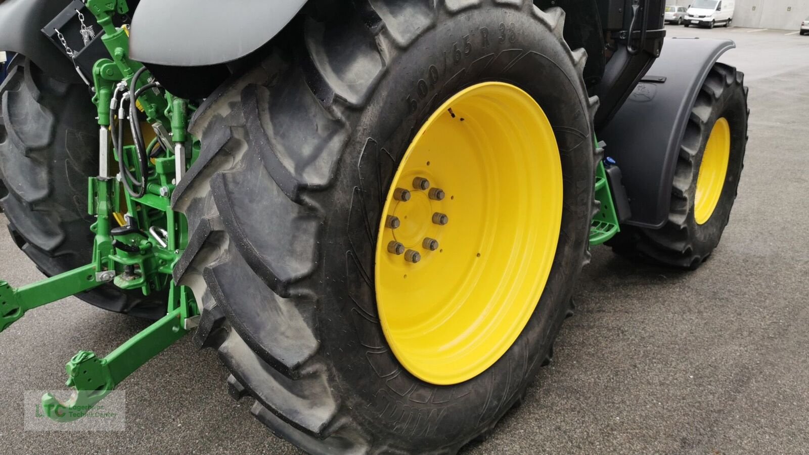 Traktor van het type John Deere 6120M, Vorführmaschine in Redlham (Foto 12)
