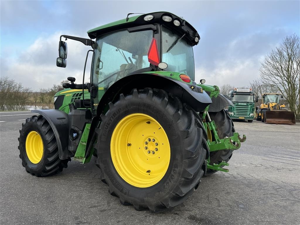 Traktor типа John Deere 6120R KUN 2500 TIMER OG FULD AFFJEDRING!, Gebrauchtmaschine в Nørager (Фотография 5)