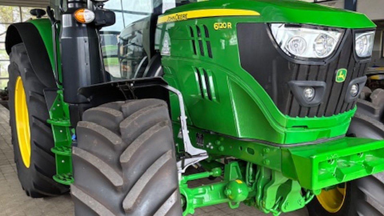 Traktor del tipo John Deere 6120R Premium m/Eco-shift og krybegear, Gebrauchtmaschine en Toftlund (Imagen 1)