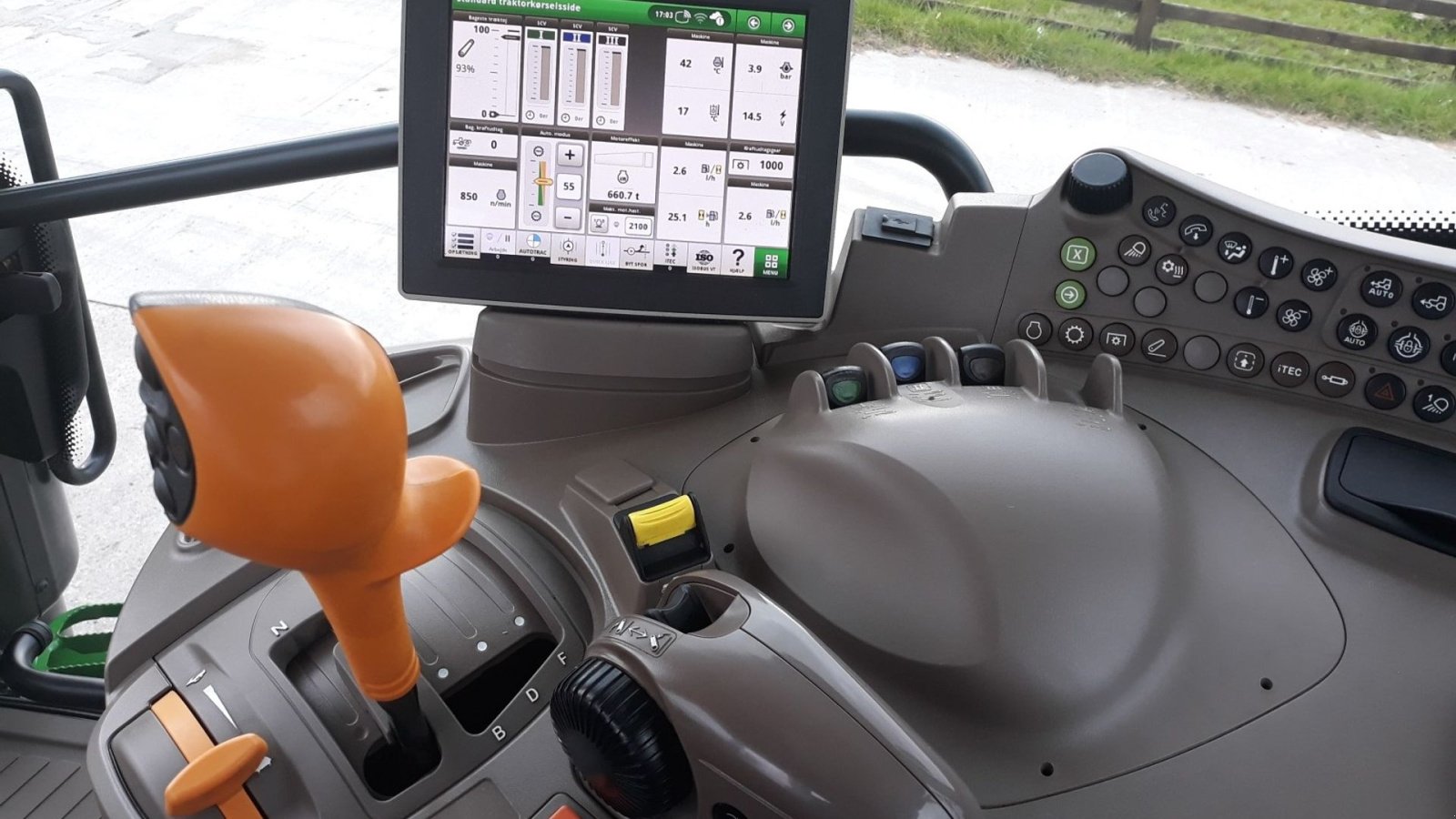 Traktor del tipo John Deere 6120R Premium m/Eco-shift og krybegear, Gebrauchtmaschine en Toftlund (Imagen 10)